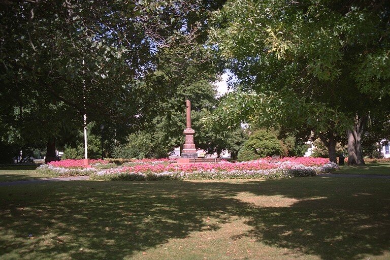 Carterton war memorial